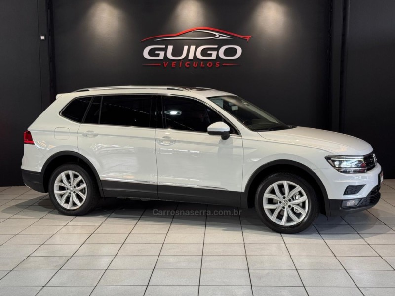 TIGUAN 1.4 ALLSPACE COMFORT 250 TSI FLEX 4P - 2018 - NOVO HAMBURGO
