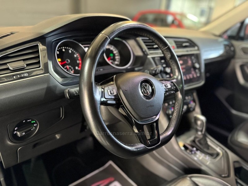 TIGUAN 1.4 ALLSPACE COMFORT 250 TSI FLEX 4P - 2018 - NOVO HAMBURGO