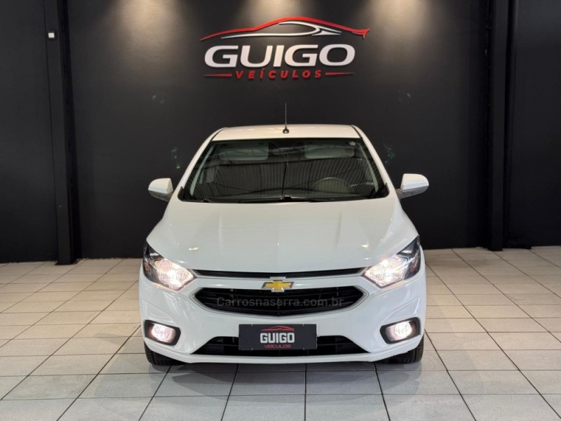 PRISMA 1.4 MPFI LT 8V FLEX 4P MANUAL - 2018 - NOVO HAMBURGO