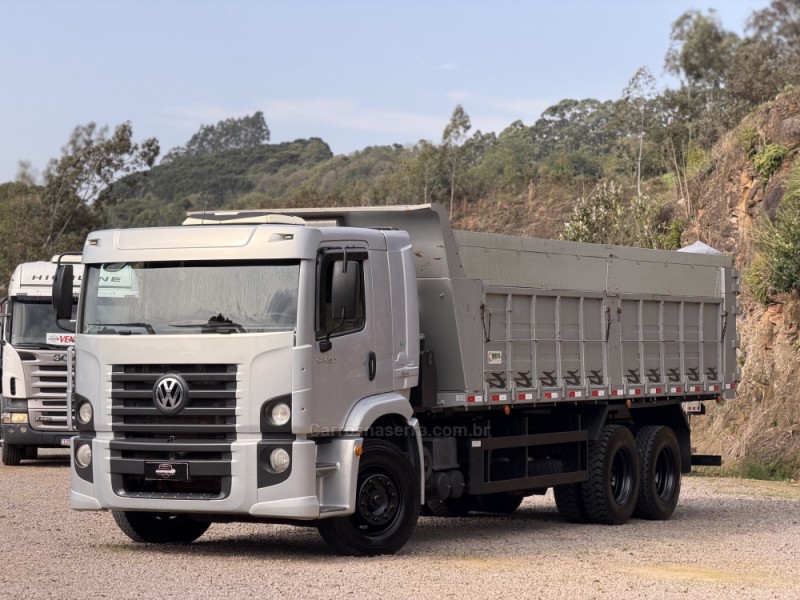 24-250 E CONSTELLATION 3 EIXOS - 2009 - ANTôNIO PRADO