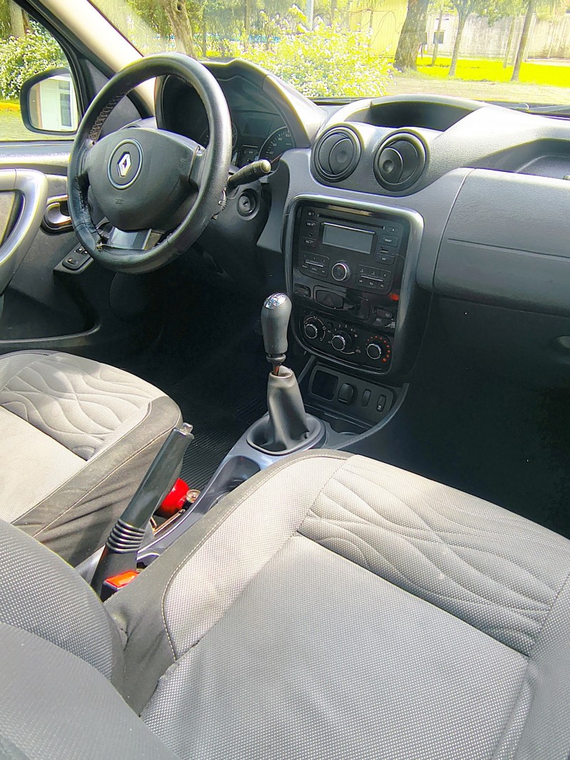 DUSTER 1.6 DYNAMIQUE 4X2 16V FLEX 4P MANUAL - 2013 - FARROUPILHA