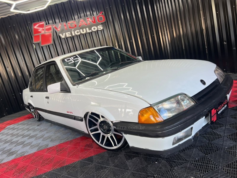 MONZA 2.0 EFI GLS 8V GASOLINA 4P MANUAL - 1995 - CAXIAS DO SUL