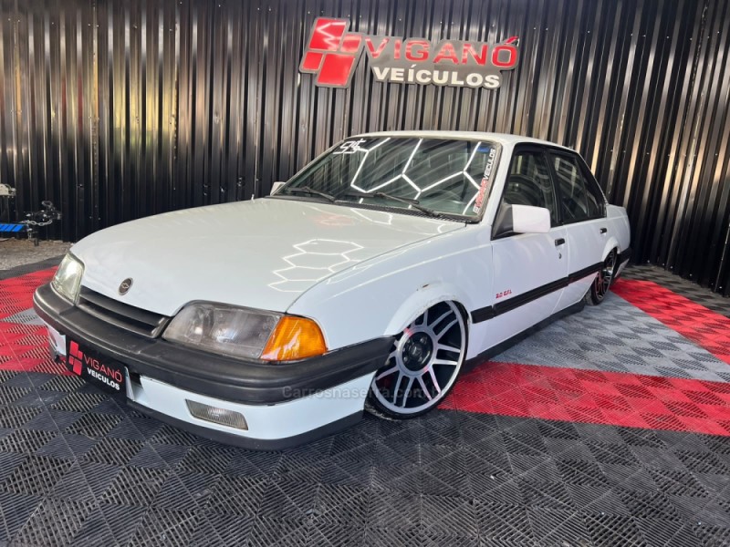 MONZA 2.0 EFI GLS 8V GASOLINA 4P MANUAL - 1995 - CAXIAS DO SUL
