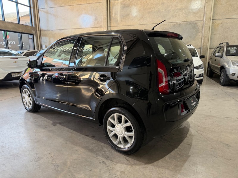 UP 1.0 MPI HIGH UP 12V FLEX 4P MANUAL - 2015 - CAXIAS DO SUL