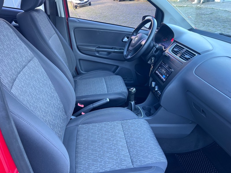 FOX 1.6 MI 8V FLEX 4P MANUAL - 2013 - CAXIAS DO SUL
