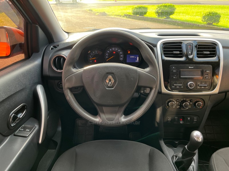 SANDERO 1.6 STEPWAY 16V FLEX 4P MANUAL - 2018 - BOM PRINCíPIO