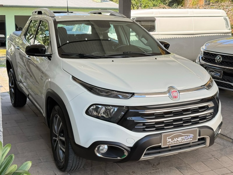 TORO 2.0 16V TURBO DIESEL VOLCANO 4WD AUTOMÁTICO - 2020 - FARROUPILHA