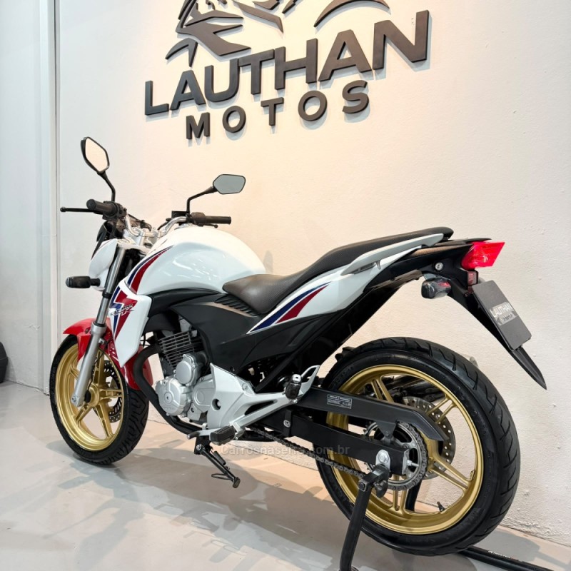 CB 300R  - 2013 - NOVO HAMBURGO