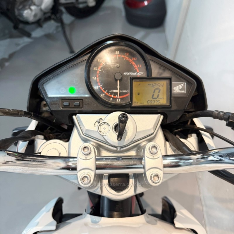 CB 300R  - 2013 - NOVO HAMBURGO