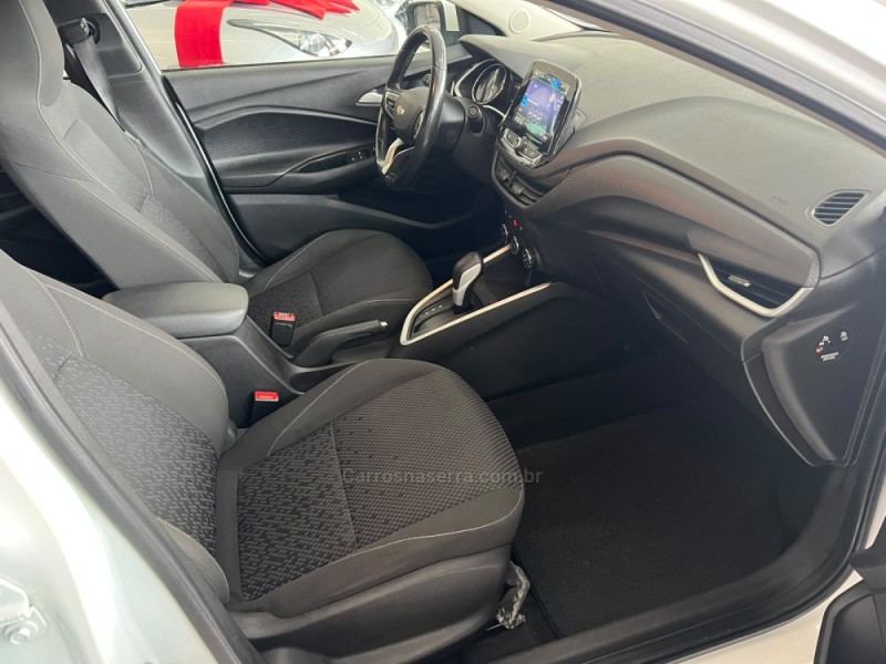 ONIX 1.0	LTZ PLUS 12V TURBO FLEX 4P AUTOMÁTICO - 2021 - CAXIAS DO SUL