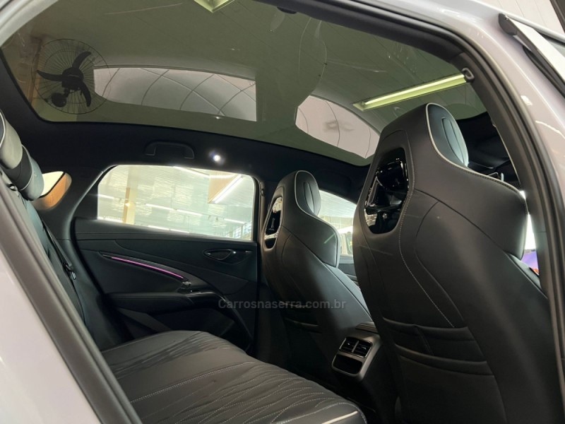 SEAL AWD ELÉTRICO 4P AUTOMÁTICO - 2027 - CAXIAS DO SUL