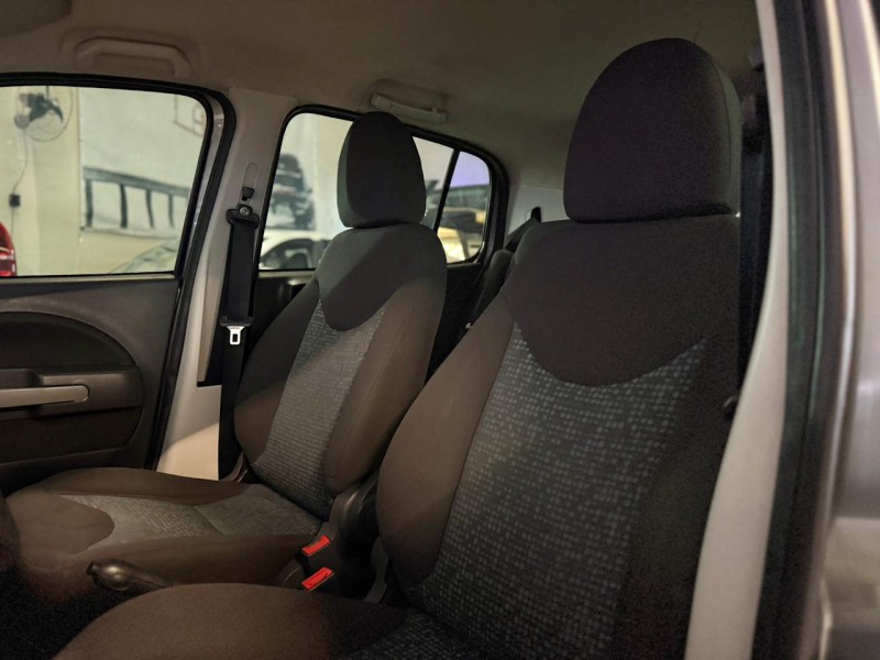 UNO 1.0 EVO VIVACE 8V FLEX 4P MANUAL - 2012 - CAXIAS DO SUL