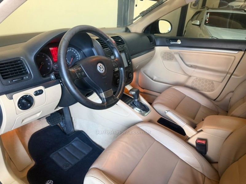 JETTA 2.5 I 20V 150CV GASOLINA 4P TIPTRONIC - 2007 - NOVO HAMBURGO