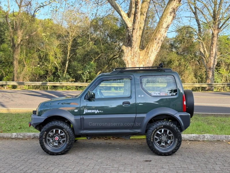 JIMNY 1.3 4ALL 4X4 16V GASOLINA 2P MANUAL - 2016 - DOIS IRMãOS