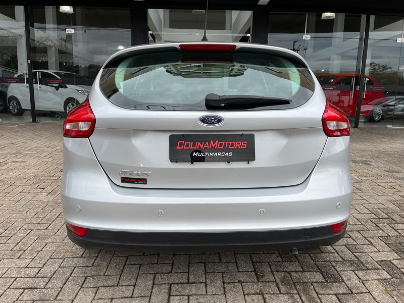 FOCUS 1.6 SE PLUS 16V FLEX 4P MANUAL - 2016 - CAXIAS DO SUL
