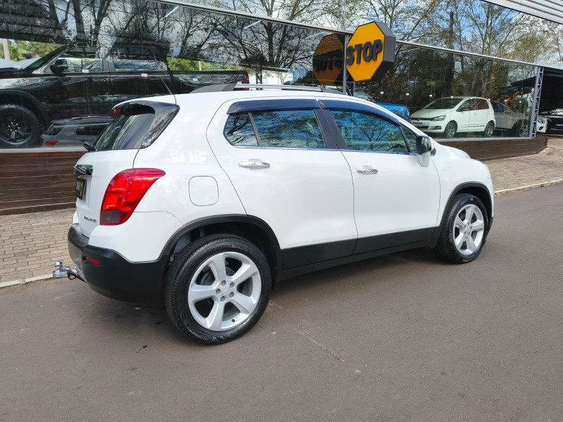 TRACKER 1.8 MPFI LTZ 4X2 16V FLEX 4P AUTOMÁTICO - 2015 - DOIS IRMãOS