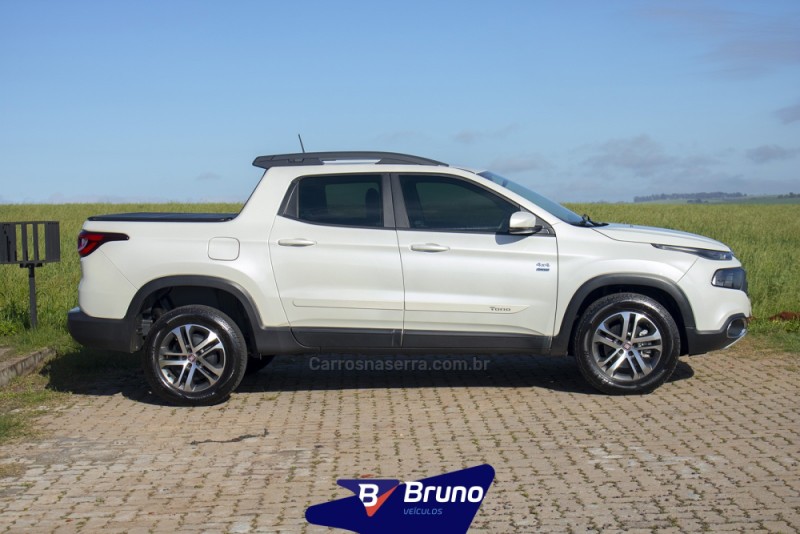 TORO 2.0 16V TURBO DIESEL FREEDOM 4WD AT9 AUTOMÁTICO - 2019 - PALMEIRA DAS MISSõES
