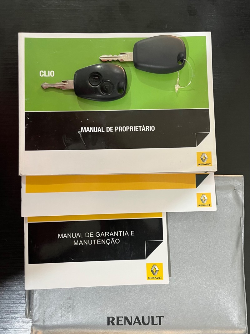 CLIO 1.0 EXPRESSION 16V FLEX 4P MANUAL - 2014 - CAXIAS DO SUL