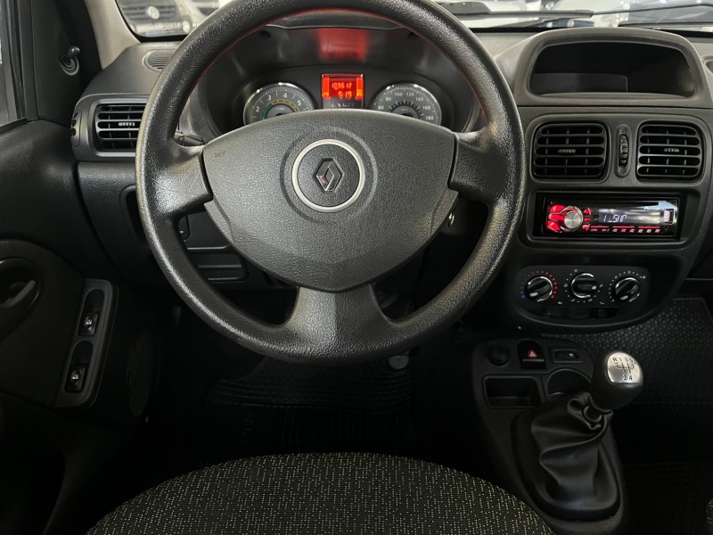 CLIO 1.0 EXPRESSION 16V FLEX 4P MANUAL - 2014 - CAXIAS DO SUL