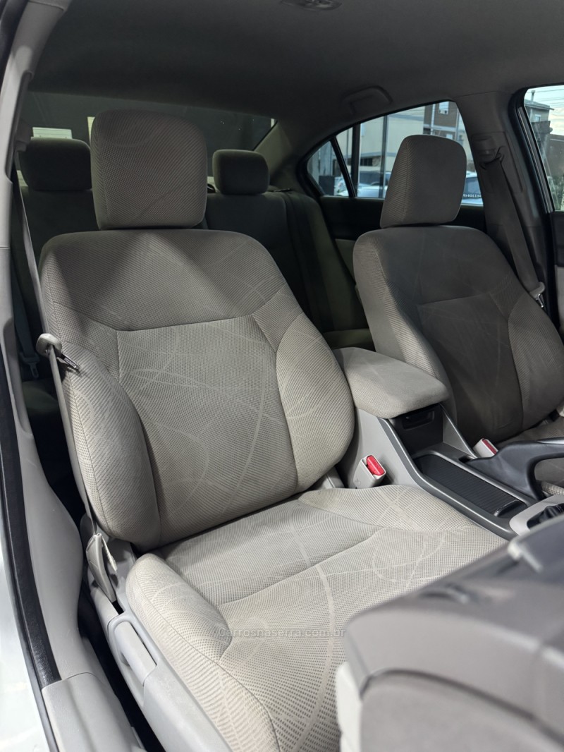CIVIC 1.8 LXS 16V FLEX 4P MANUAL - 2012 - CAXIAS DO SUL