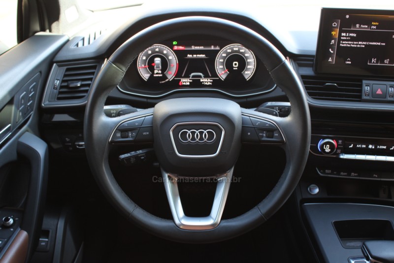 Q5 2.0 TFSI S LINE BLACK QUATTRO S TRONIC GASOLINA 4P - 2024 - CAXIAS DO SUL
