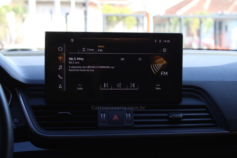 Q5 2.0 TFSI S LINE BLACK QUATTRO S TRONIC GASOLINA 4P - 2024 - CAXIAS DO SUL