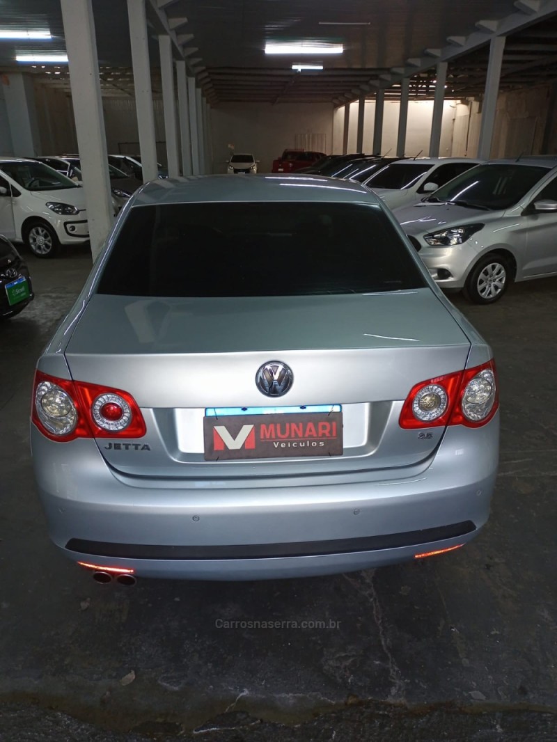 JETTA 2.5 I 20V 170CV GASOLINA 4P TIPTRONIC - 2010 - BENTO GONçALVES