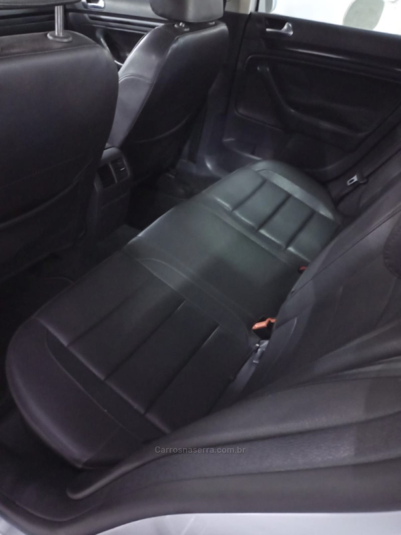 JETTA 2.5 I 20V 170CV GASOLINA 4P TIPTRONIC - 2010 - BENTO GONçALVES