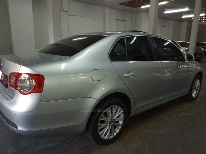 JETTA 2.5 I 20V 170CV GASOLINA 4P TIPTRONIC - 2010 - BENTO GONçALVES