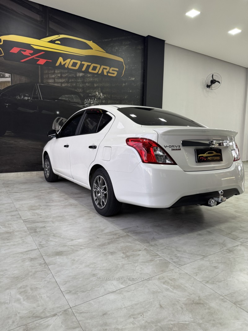 VERSA 1.6 V-DRIVE PLUS 16V FLEX 4P AUTOMÁTICO - 2021 - CAXIAS DO SUL