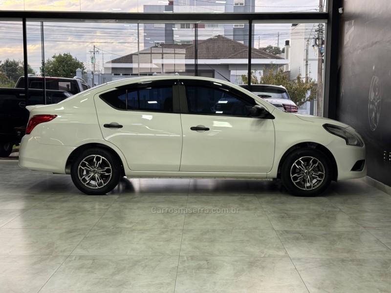 VERSA 1.6 V-DRIVE PLUS 16V FLEX 4P AUTOMÁTICO - 2021 - CAXIAS DO SUL