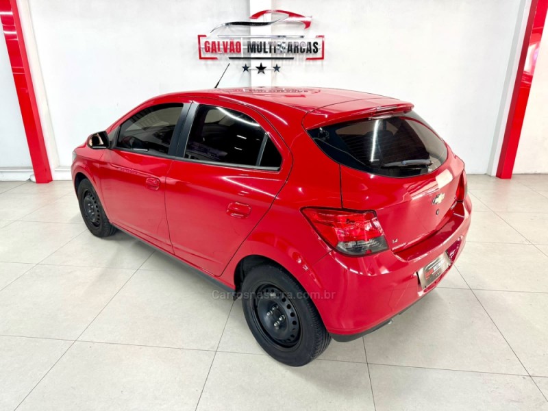 ONIX 1.4 MPFI LT 8V FLEX 4P MANUAL - 2014 - CAXIAS DO SUL