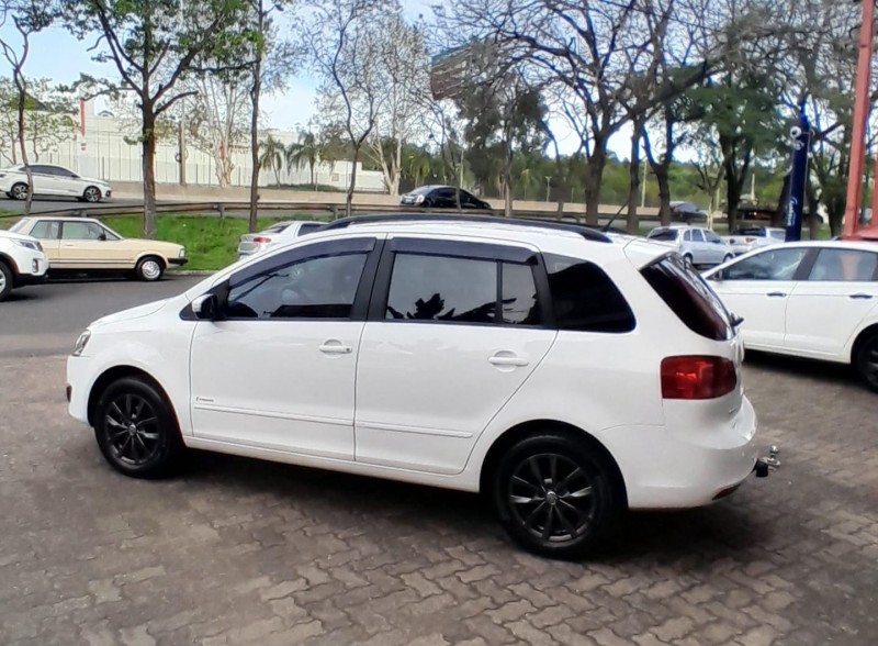 SPACEFOX 1.6 MI TREND 8V FLEX 4P MANUAL - 2013 - ESTâNCIA VELHA