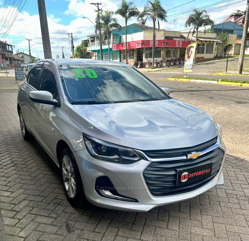 ONIX 1.0	PREMIER PLUS 12V TURBO FLEX 4P AUTOMÁTICO - 2020 - PAROBé