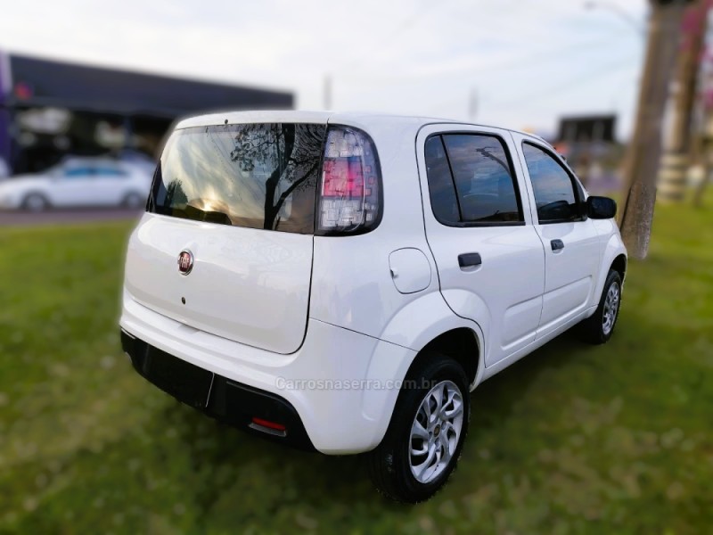 UNO 1.0 EVO ATTRACTIVE 8V FLEX 4P MANUAL - 2020 - NOVO HAMBURGO