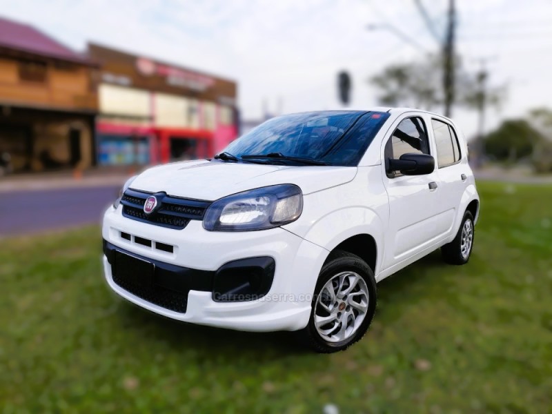 UNO 1.0 EVO ATTRACTIVE 8V FLEX 4P MANUAL - 2020 - NOVO HAMBURGO