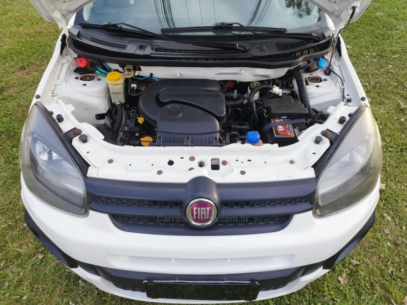UNO 1.0 EVO ATTRACTIVE 8V FLEX 4P MANUAL - 2020 - NOVO HAMBURGO