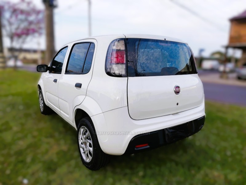 UNO 1.0 EVO ATTRACTIVE 8V FLEX 4P MANUAL - 2020 - NOVO HAMBURGO