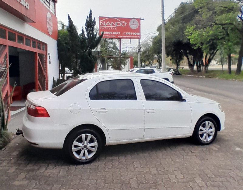 VOYAGE 1.0 MI TRENDLINE 8V FLEX 4P MANUAL - 2016 - ESTâNCIA VELHA