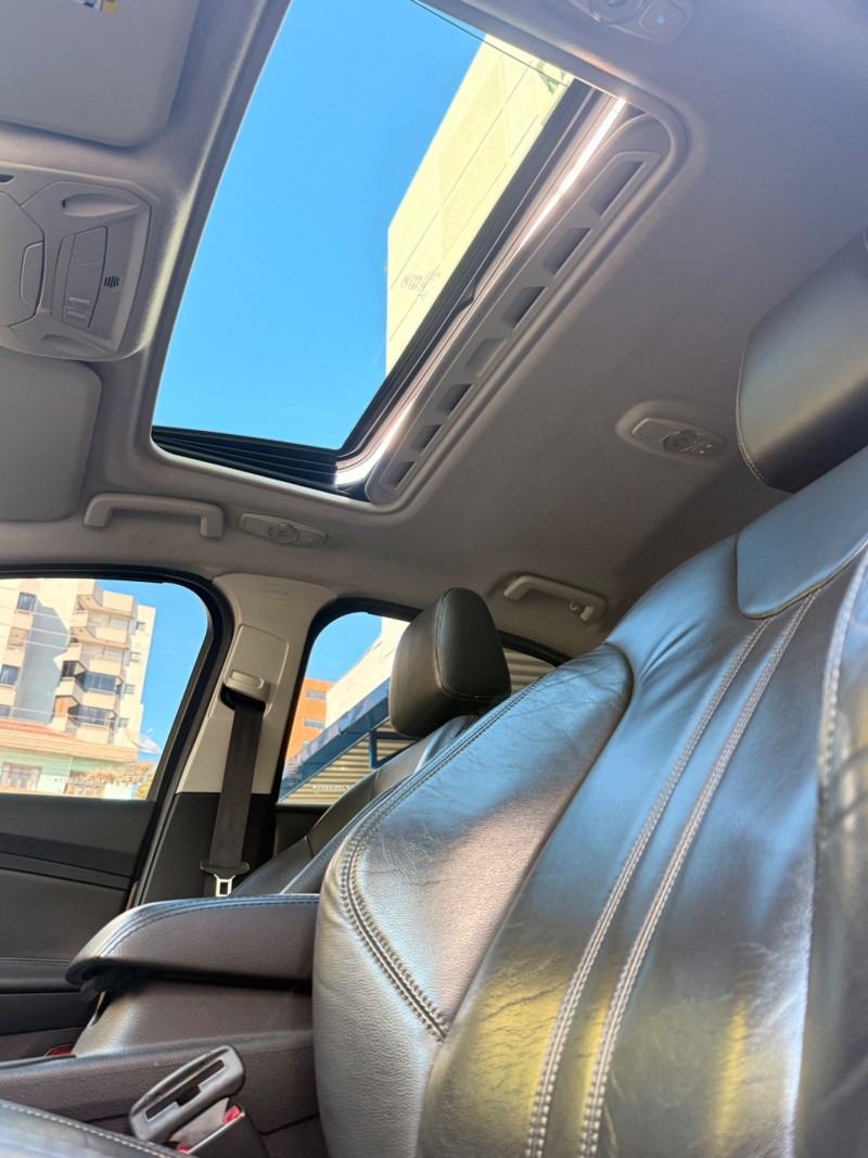 FOCUS 2.0 TITANIUM PLUS 16V FLEX 4P AUTOMÁTICO - 2015 - CAXIAS DO SUL