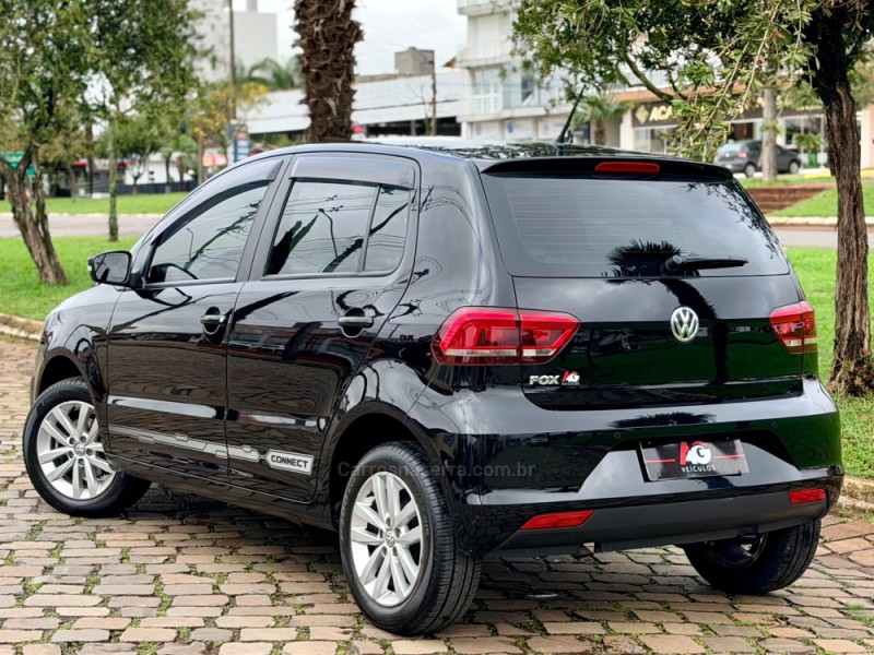 FOX 1.6 CONNECT 8V FLEX 4P MANUAL - 2022 - CASCA