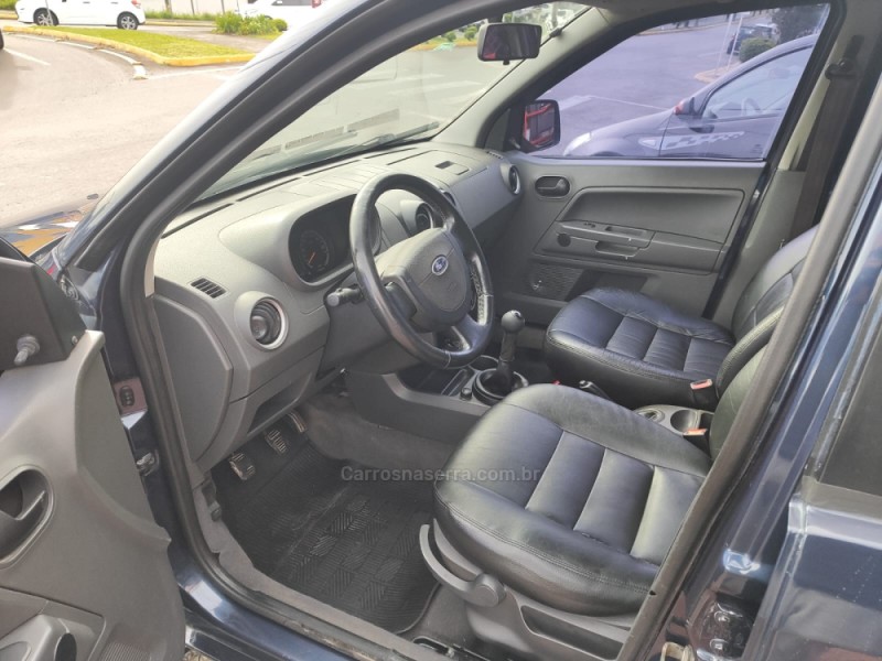 ECOSPORT 1.6 XL 8V GASOLINA 4P MANUAL - 2004 - FARROUPILHA
