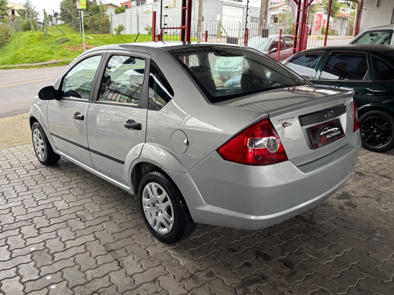 FIESTA 1.6 MPI 8V GASOLINA 4P MANUAL - 2008 - CAXIAS DO SUL