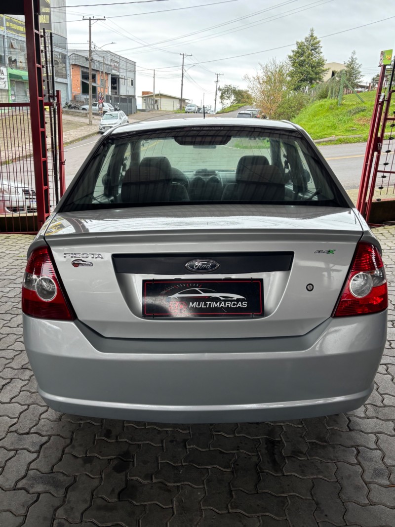 FIESTA 1.6 MPI 8V GASOLINA 4P MANUAL - 2008 - CAXIAS DO SUL