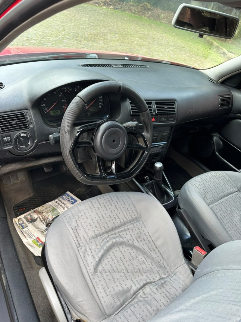 GOLF 1.6 8V GASOLINA 4P MANUAL - 2002 - IVOTI