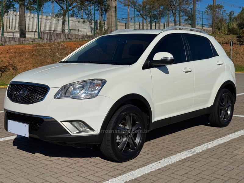 korando 2.0 gls 4x4 16v turbo diesel 4p automatico 2012 caxias do sul
