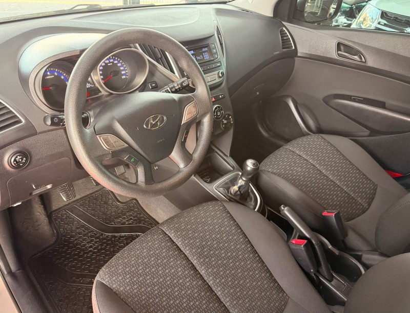 HB20 1.0 COMFORT 12V FLEX 4P MANUAL - 2017 - CANELA