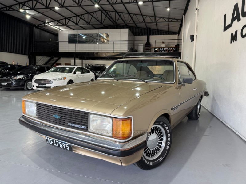OPALA 2.5 COMODORO 8V GASOLINA 2P MANUAL - 1981 - NOVO HAMBURGO