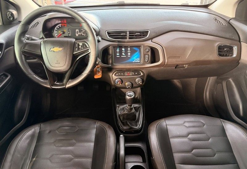 PRISMA 1.4 MPFI LTZ 8V FLEX 4P MANUAL - 2019 - CANELA