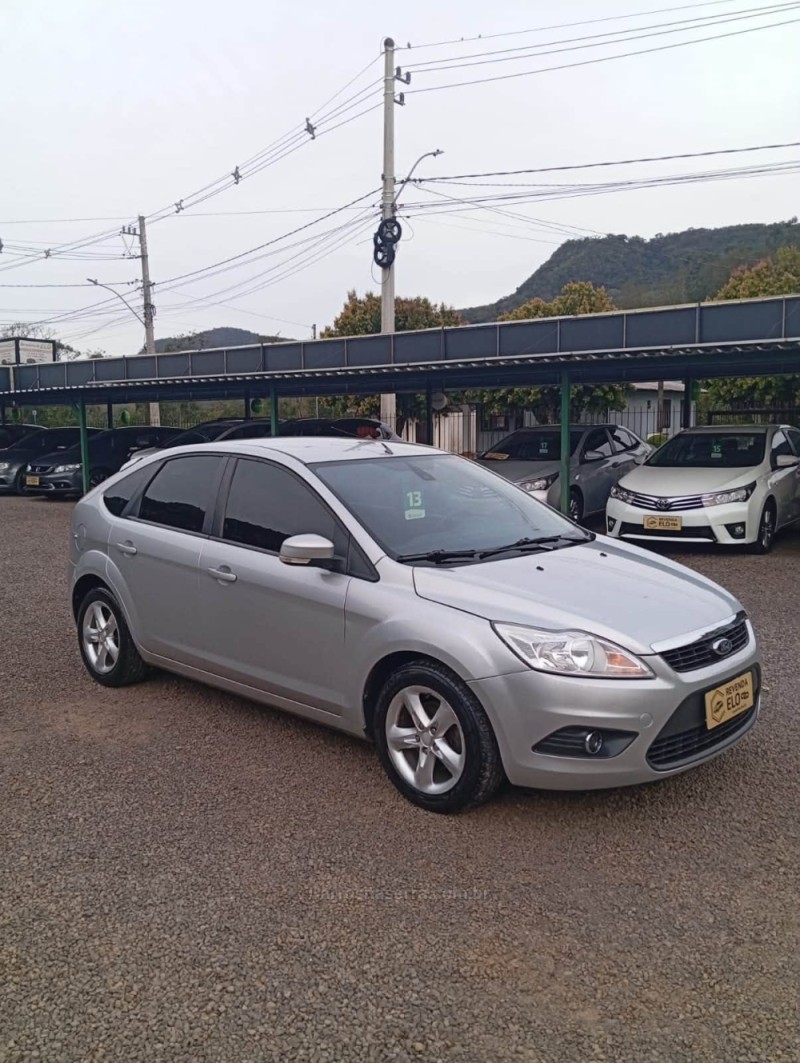 FOCUS 2.0 HC 16V FLEX 4P MANUAL - 2013 - PICADA CAFé